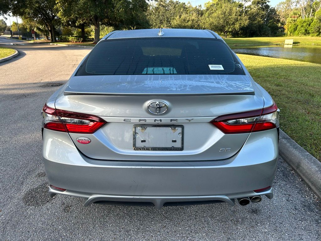 Thumbnail: 2022 Toyota Camry - 4