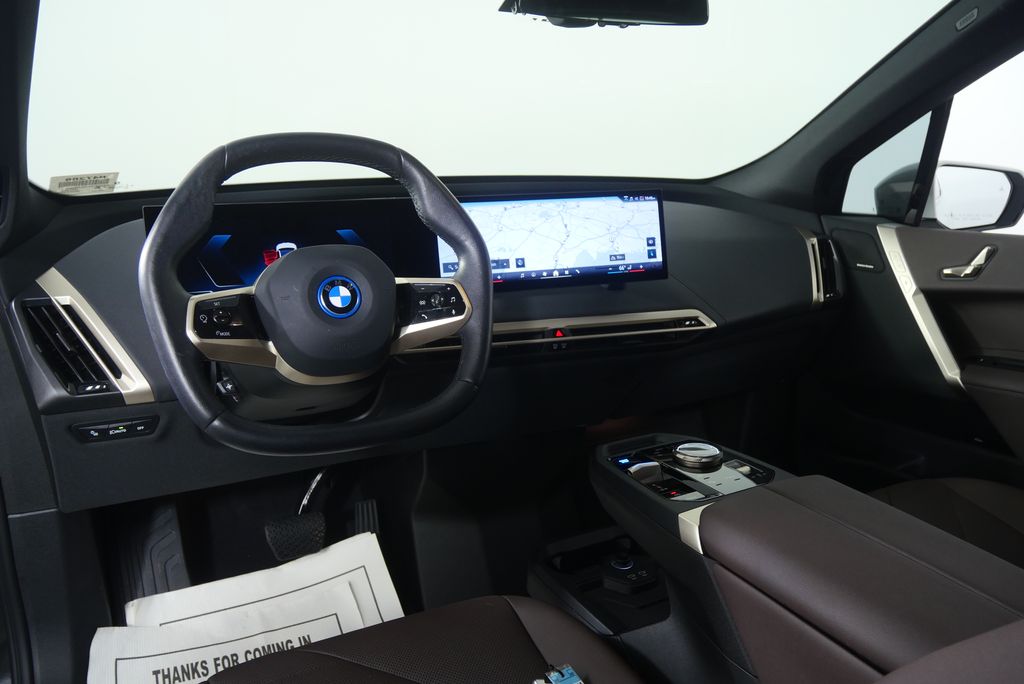 Thumbnail: 2024 BMW iX - 17