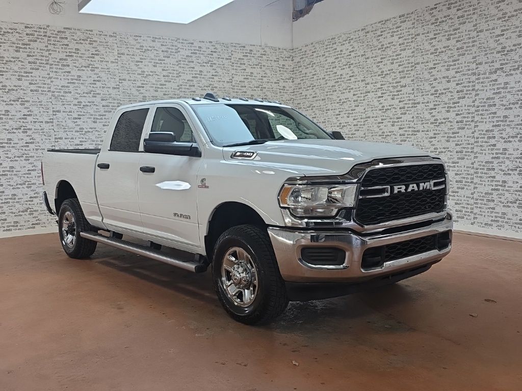 2020 RAM 3500 Tradesman Crew Cab 4WD