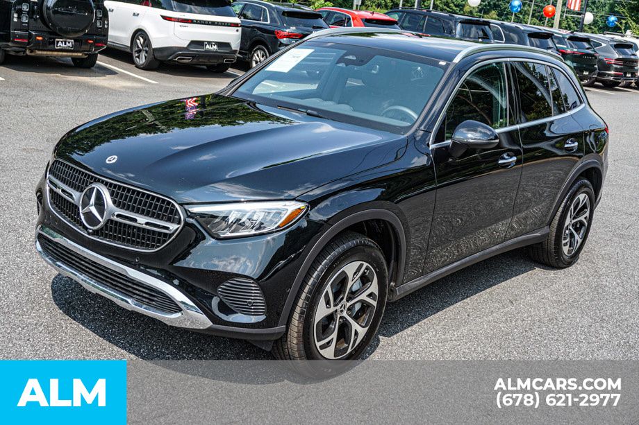 Used 2026 Black Mercedes-Benz GLC 350e image 14