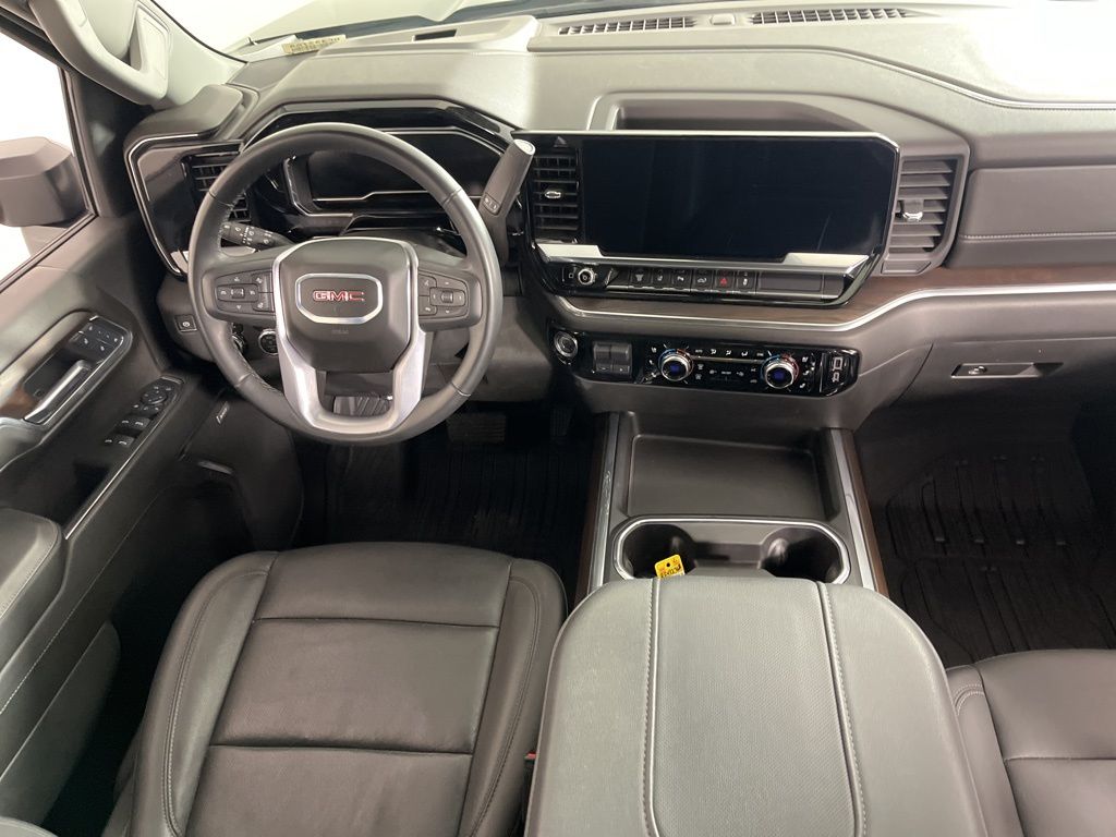 Thumbnail: 2024 GMC Sierra 2500 - 5