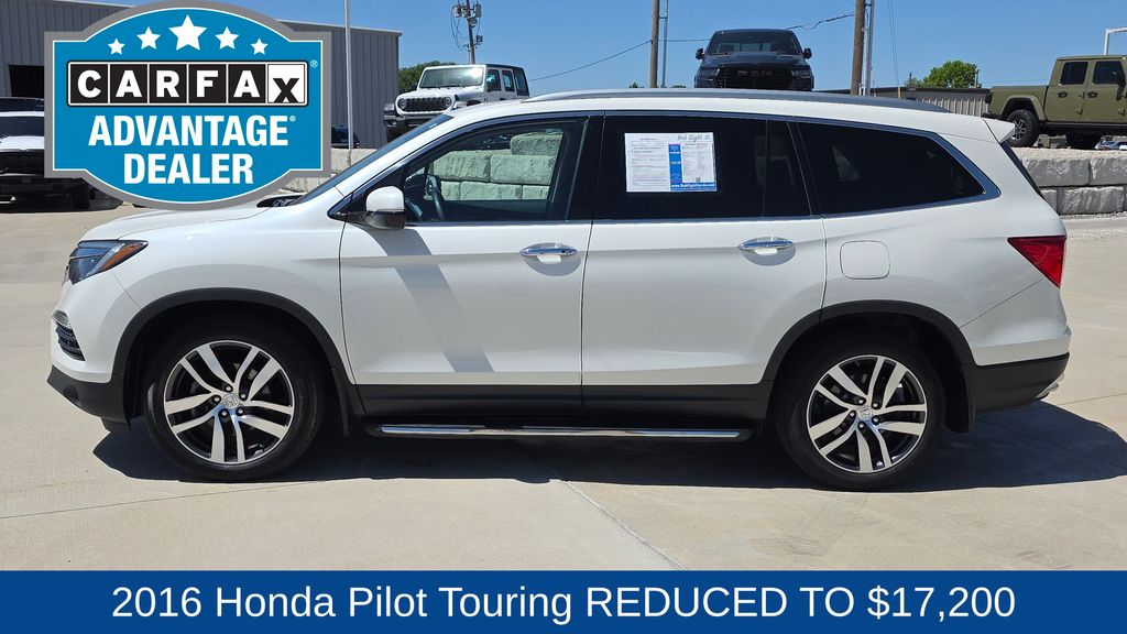 Used 2016 Honda Pilot Touring with VIN 5FNYF6H91GB071968 for sale in Kansas City