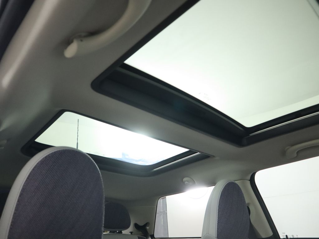 Thumbnail: 2025 MINI Cooper - 18