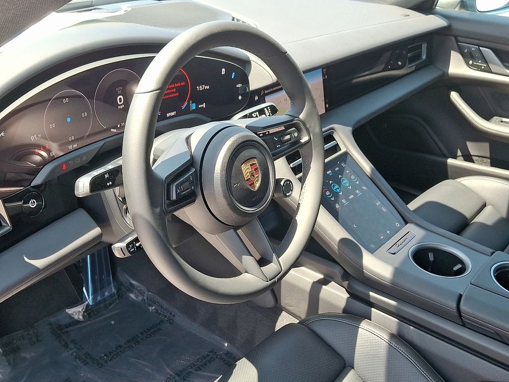 Thumbnail: 2025 Porsche Taycan - 4