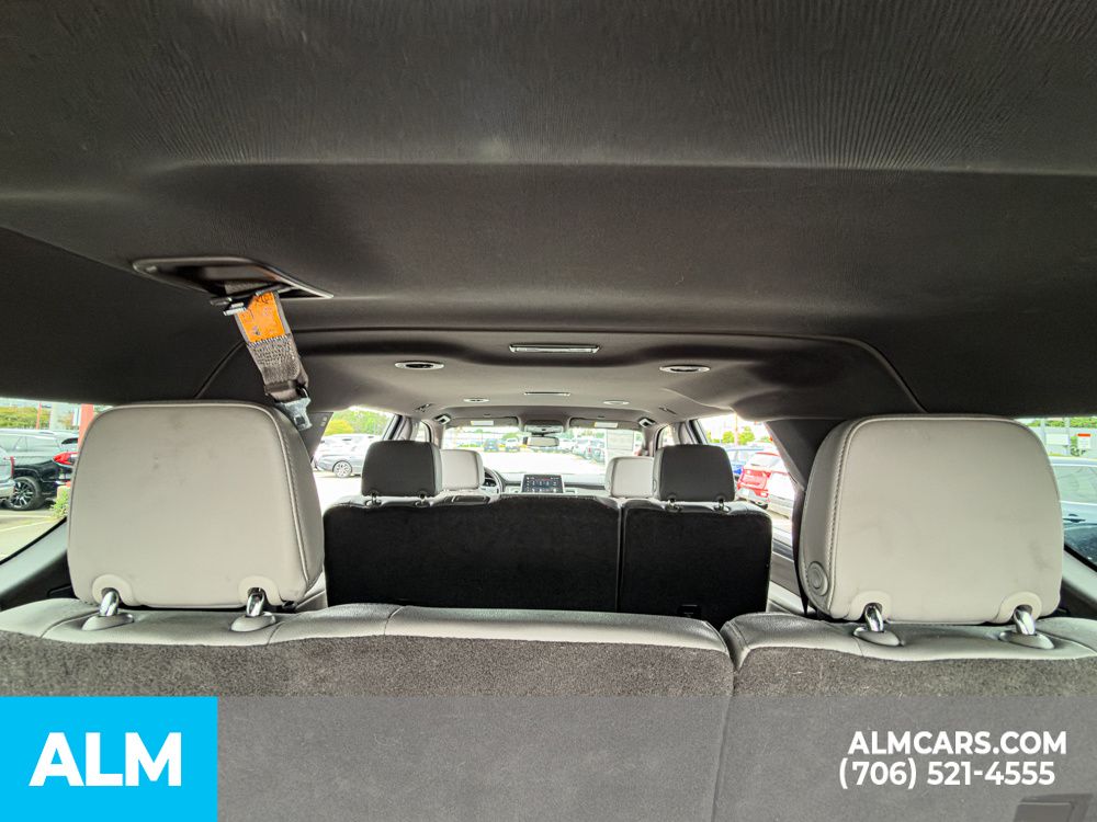 Used 2024 Black GMC SLT image 20