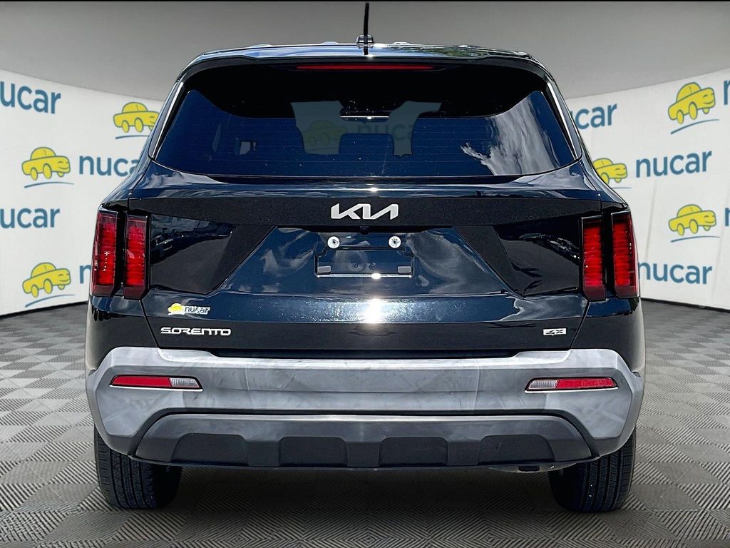 2023 Kia Sorento — photo 5
