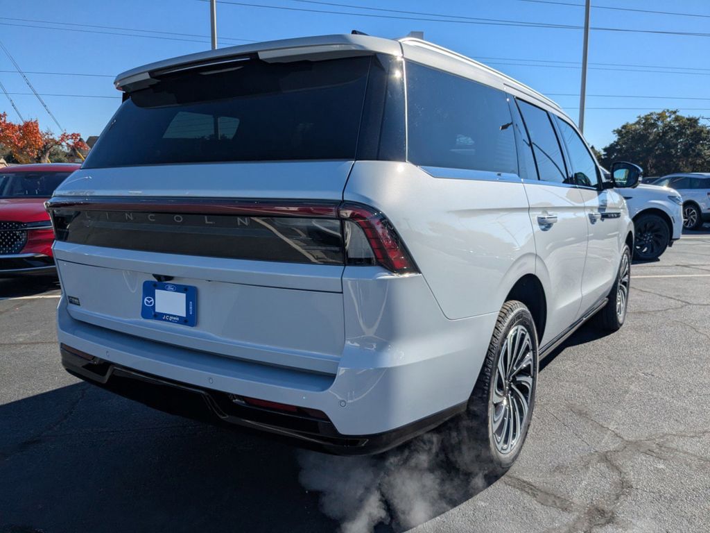 2025 Lincoln Navigator Black Label