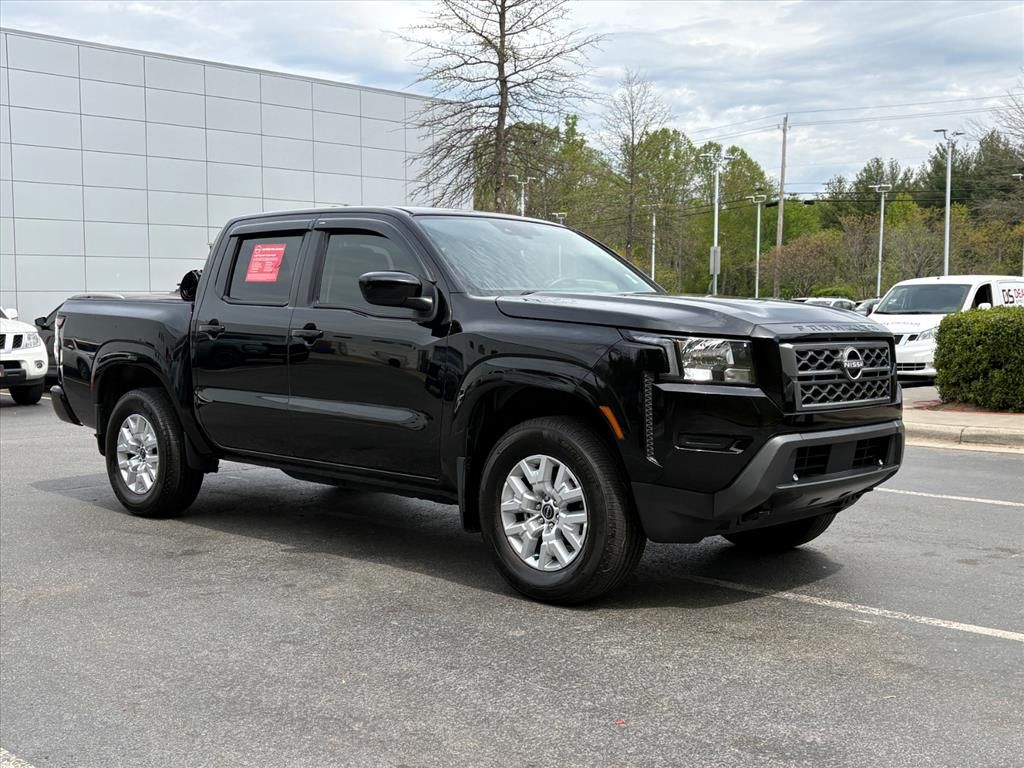 Super Black 2023 Nissan Frontier SV Crew Cab 4WD Pickup Truck Four-Wheel Drive 9-Speed Automatic