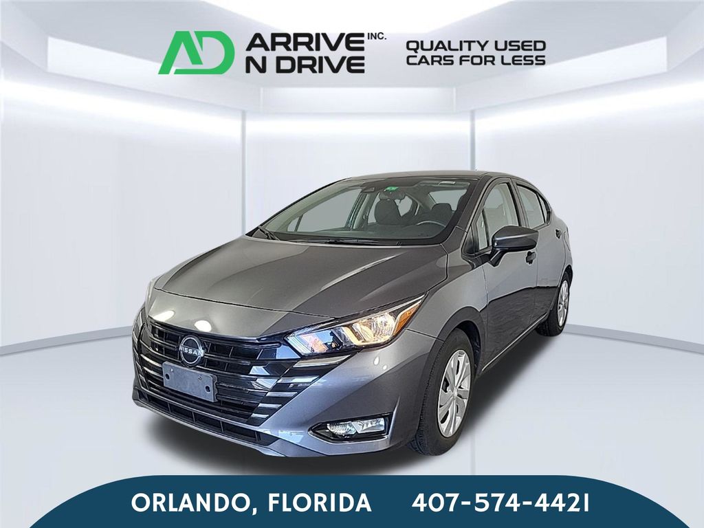 Gray Sky Pearl 2024 Nissan Versa Sedan Front-Wheel Drive Continuously Variable Transmission