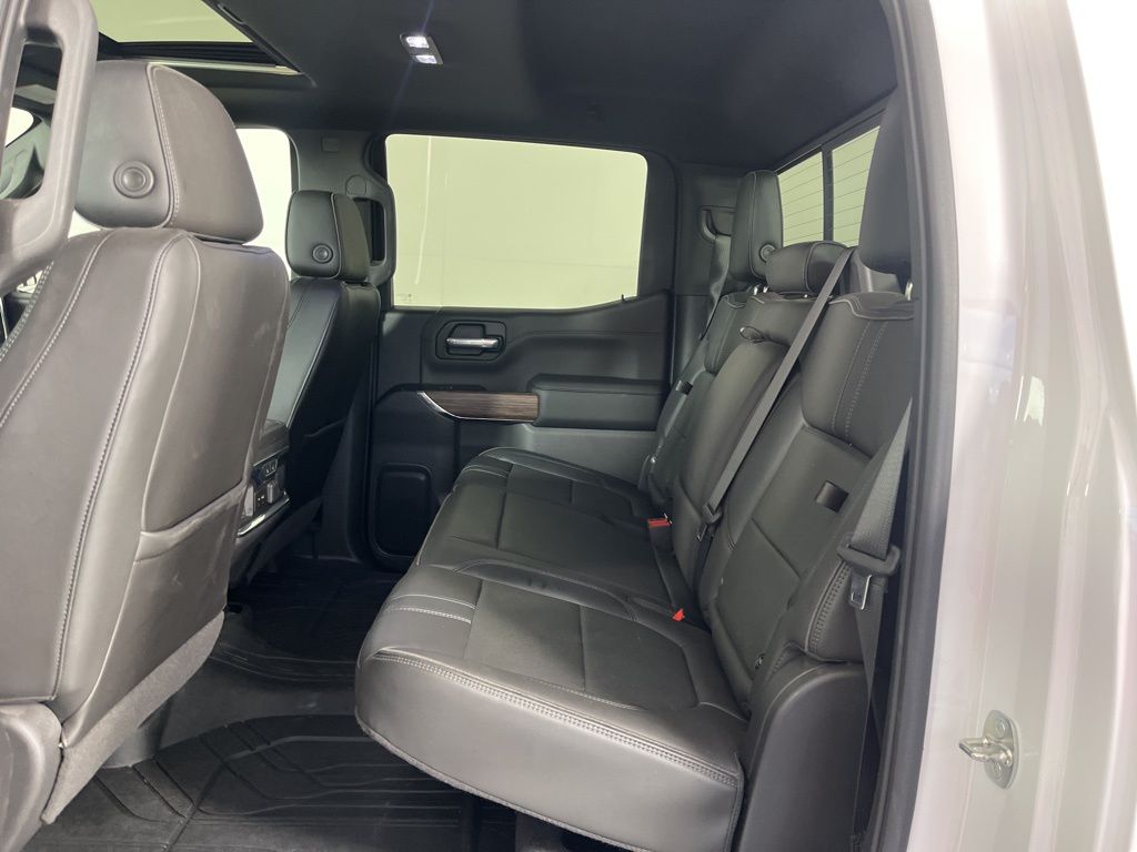 Thumbnail: 2020 Chevrolet Silverado 1500 - 16