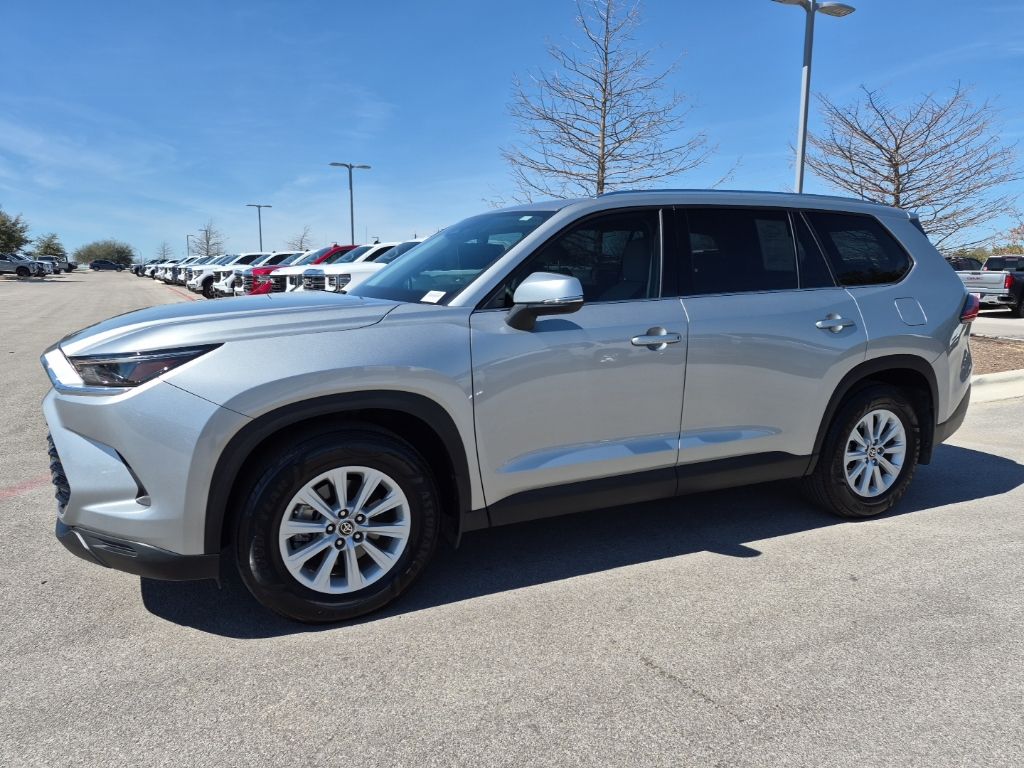 Used Car 2024 Toyota Grand Highlander  Xle For Sale Under $50,000 In Austin, Texas