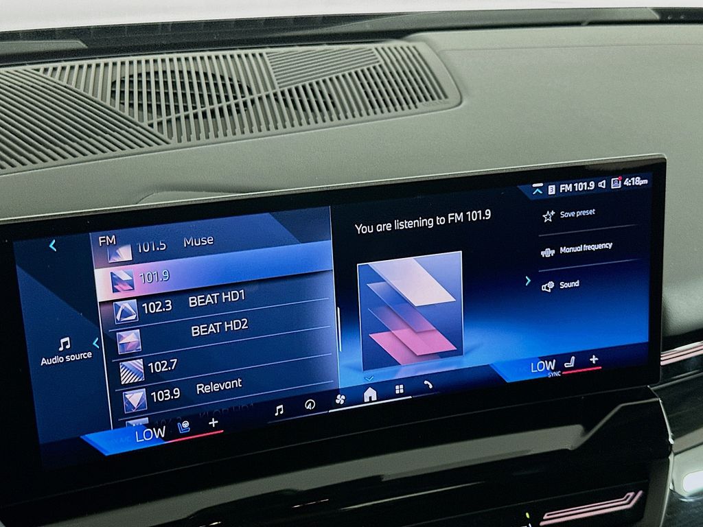 Thumbnail: 2024 BMW 5 Series - 15