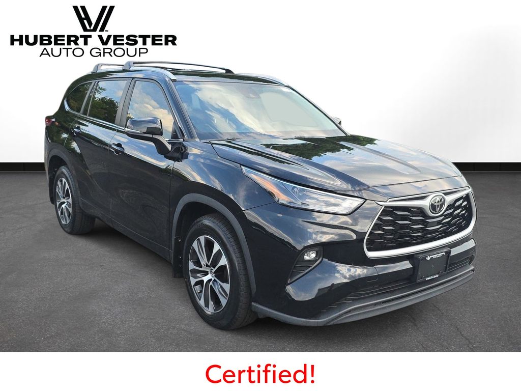 Used 2023 Toyota Highlander SUV