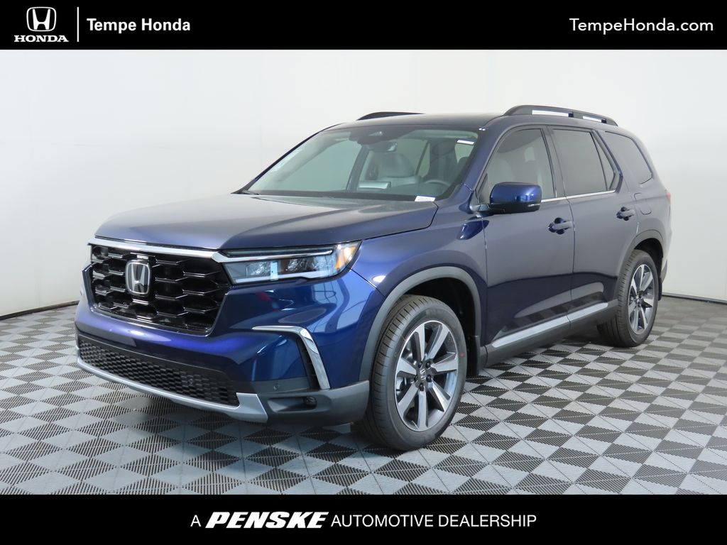 2025 Honda Pilot Touring -
                Tempe, AZ
