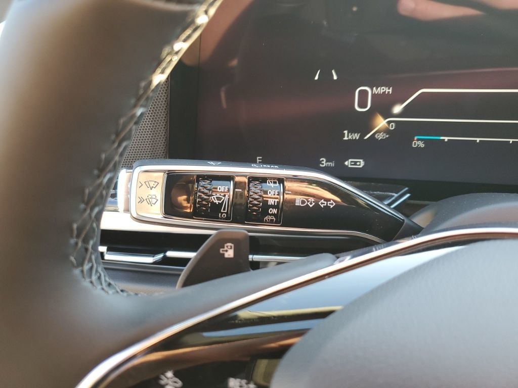New 2026  Cadillac Luxury image 40