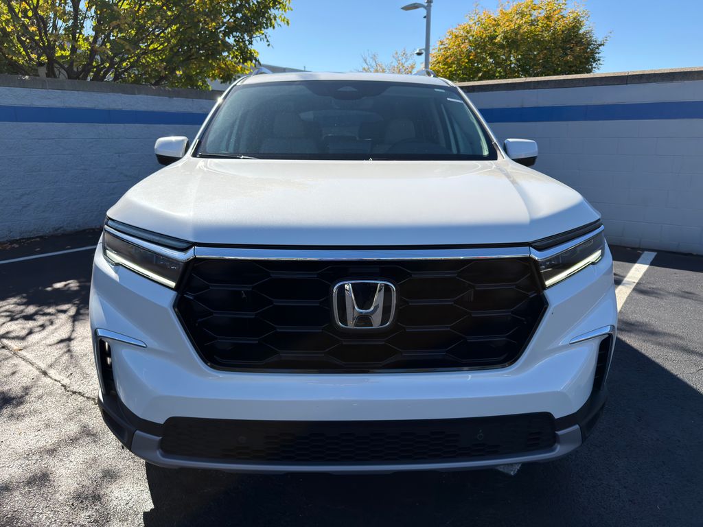 Thumbnail: 2025 Honda Pilot - 8