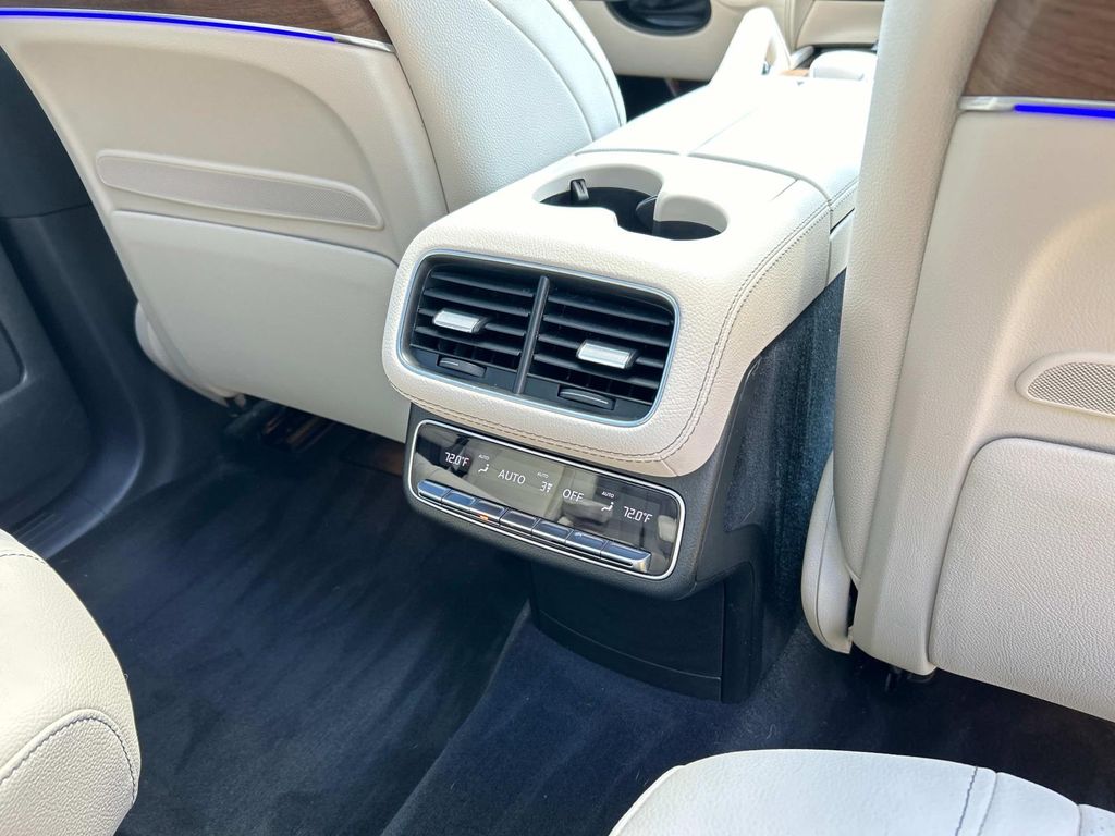 Thumbnail: 2025 Mercedes-Benz GLS - 28