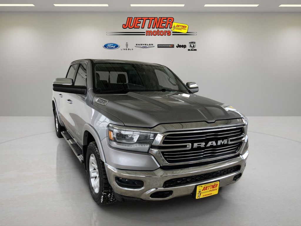 2019 RAM 1500 Laramie Crew Cab 4WD