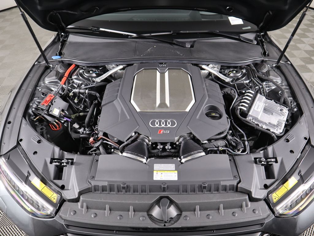 Thumbnail: 2026 Audi RS 7 - 31