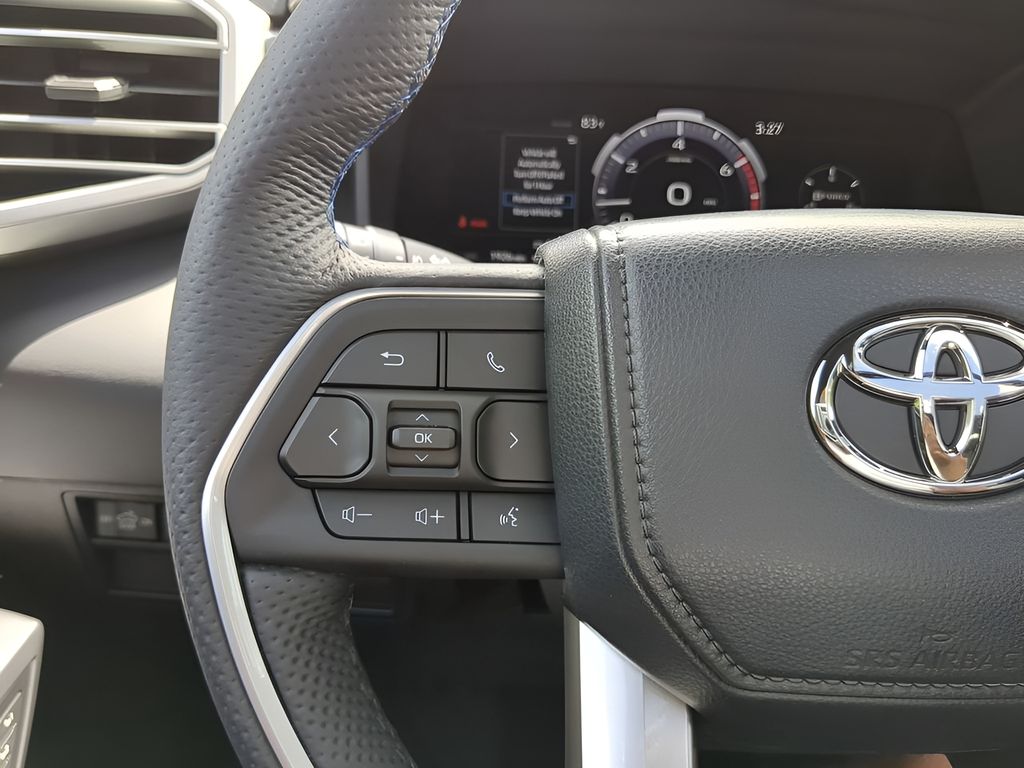 2025 Toyota Tundra Platinum - Photo 25