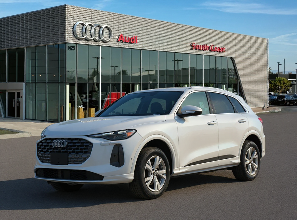 Thumbnail: 2026 Audi Q5 - 1