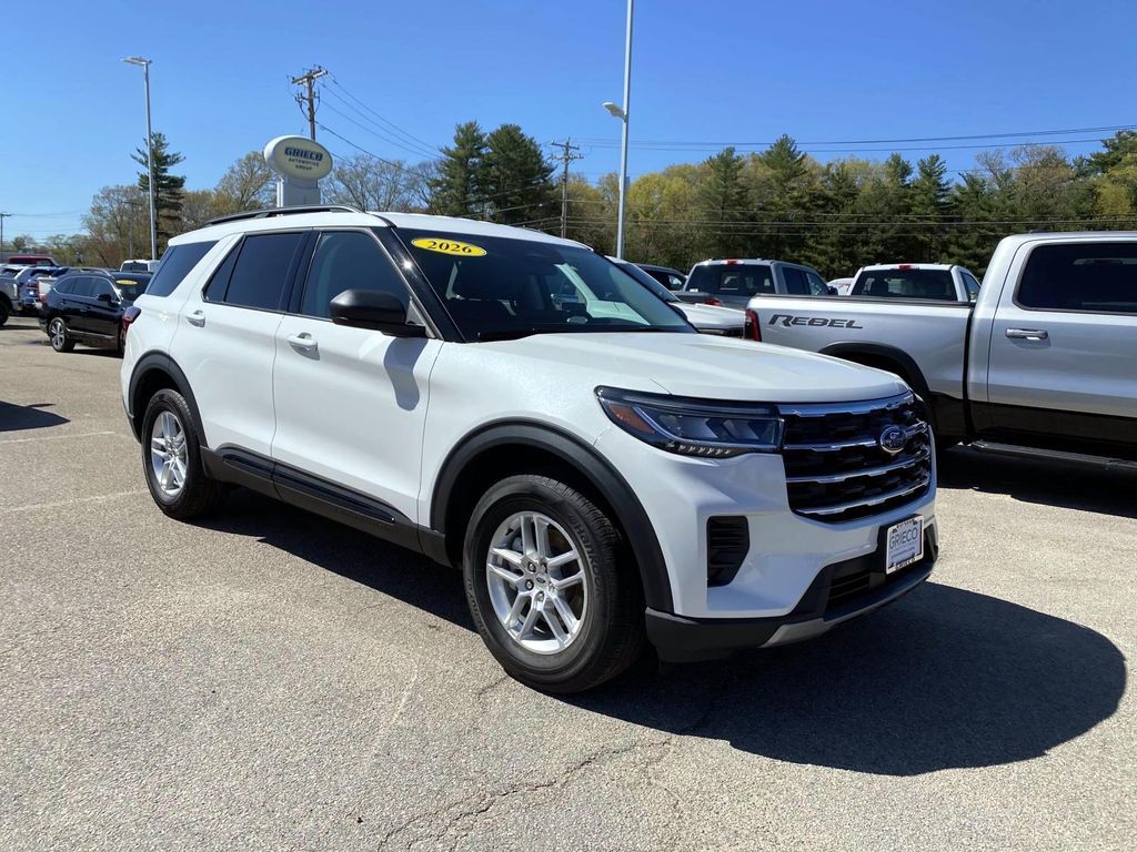 White Metallic 2026 Ford Explorer SUV / Crossover All-Wheel Drive Automatic