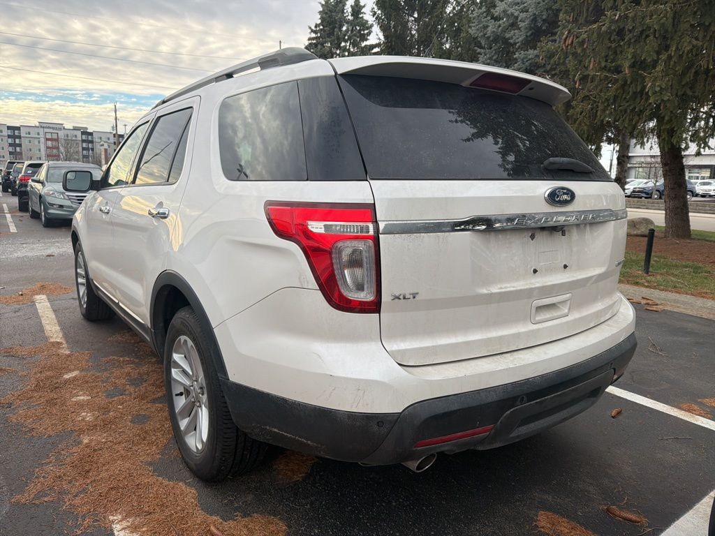 Thumbnail: 2015 Ford Explorer - 2