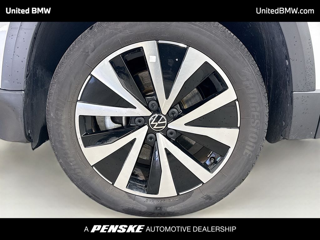 Thumbnail: 2022 Volkswagen Taos - 2