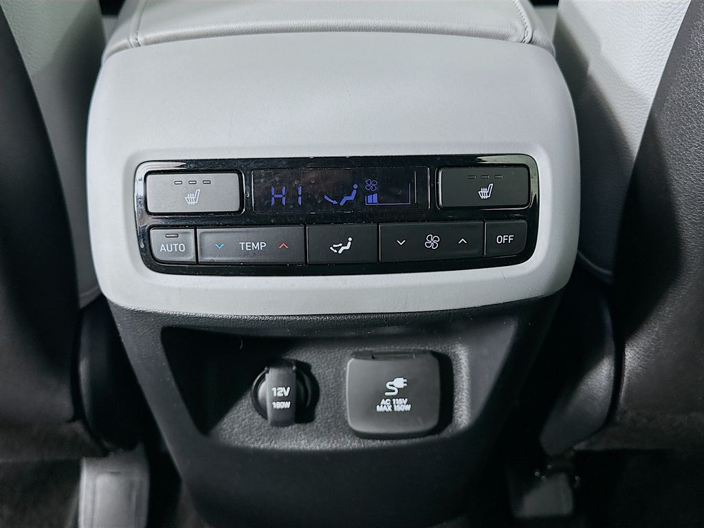 Thumbnail: 2021 Hyundai Palisade - 26