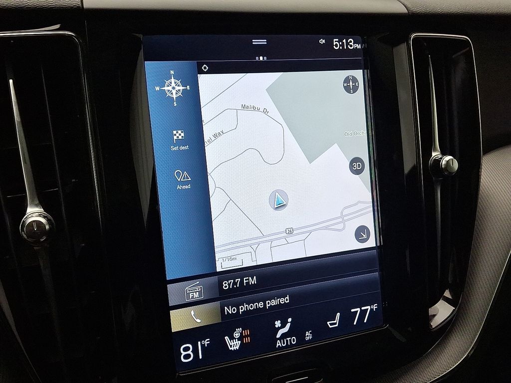 Thumbnail: 2018 Volvo XC60 - 17