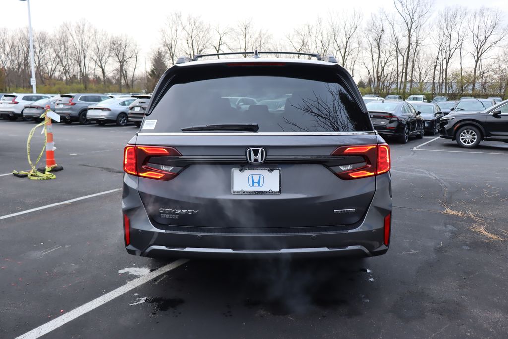 2025 Honda Odyssey Touring 4