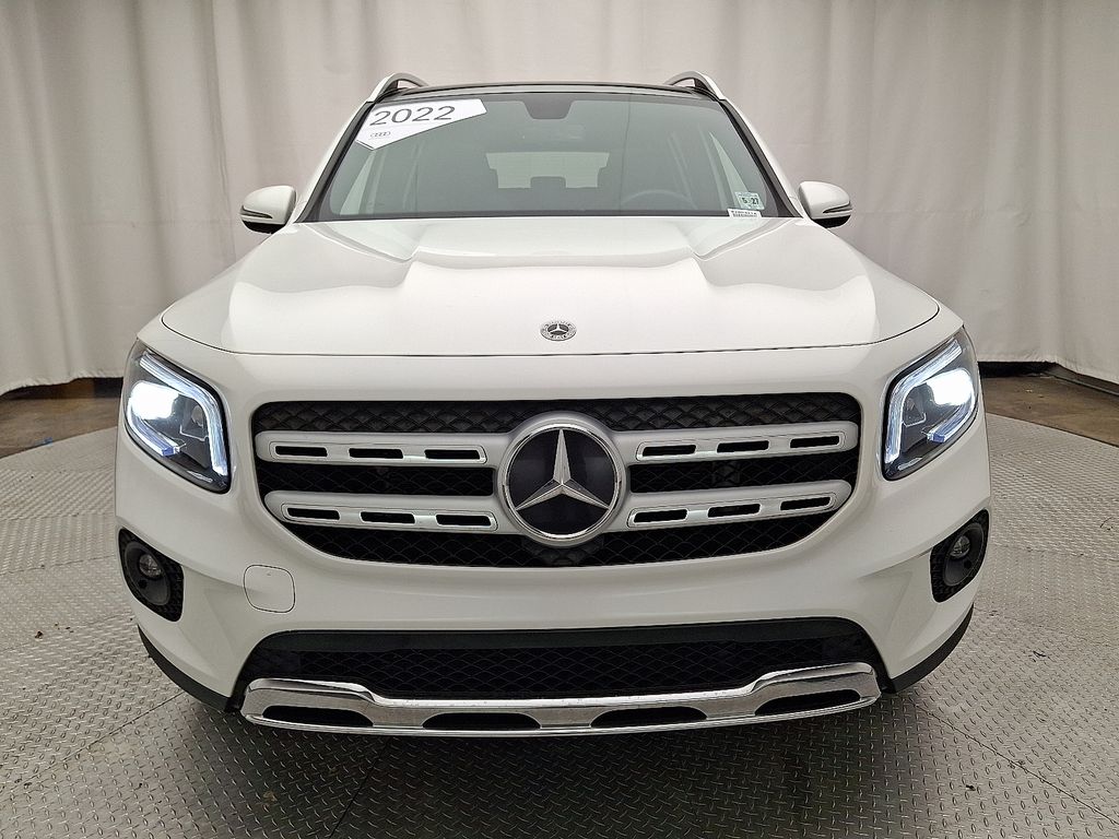 Thumbnail: 2022 Mercedes-Benz GLB - 2