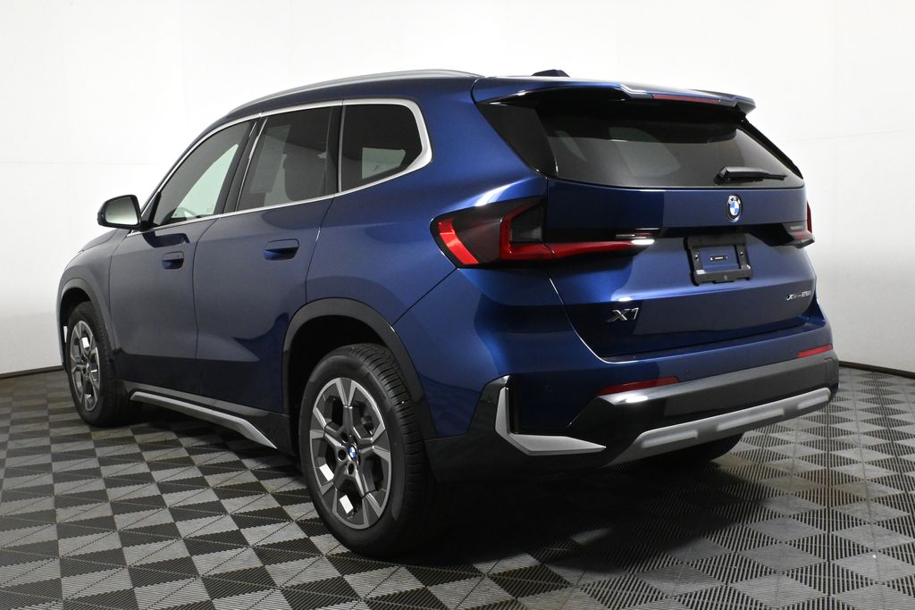 2025 BMW X1 xDrive28i 5