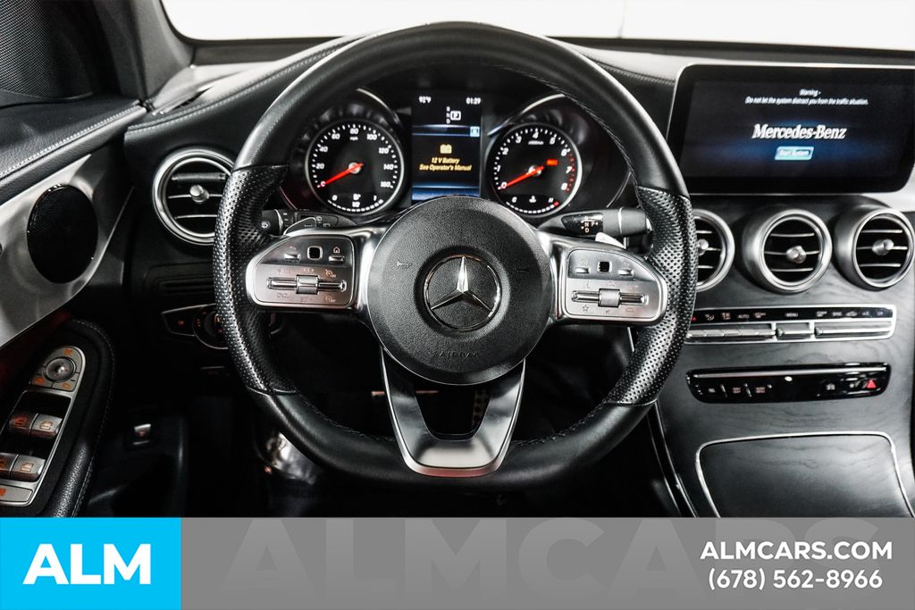 Used 2022 White Mercedes-Benz GLC 300 image 19