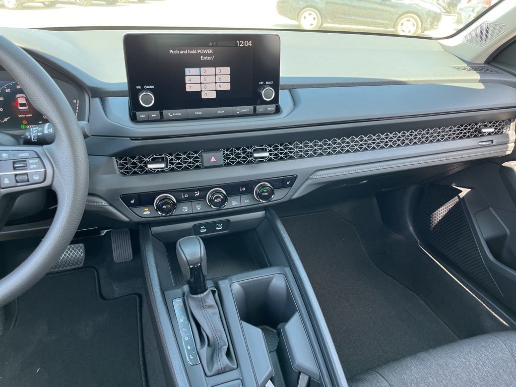 Thumbnail: 2025 Honda Accord - 9