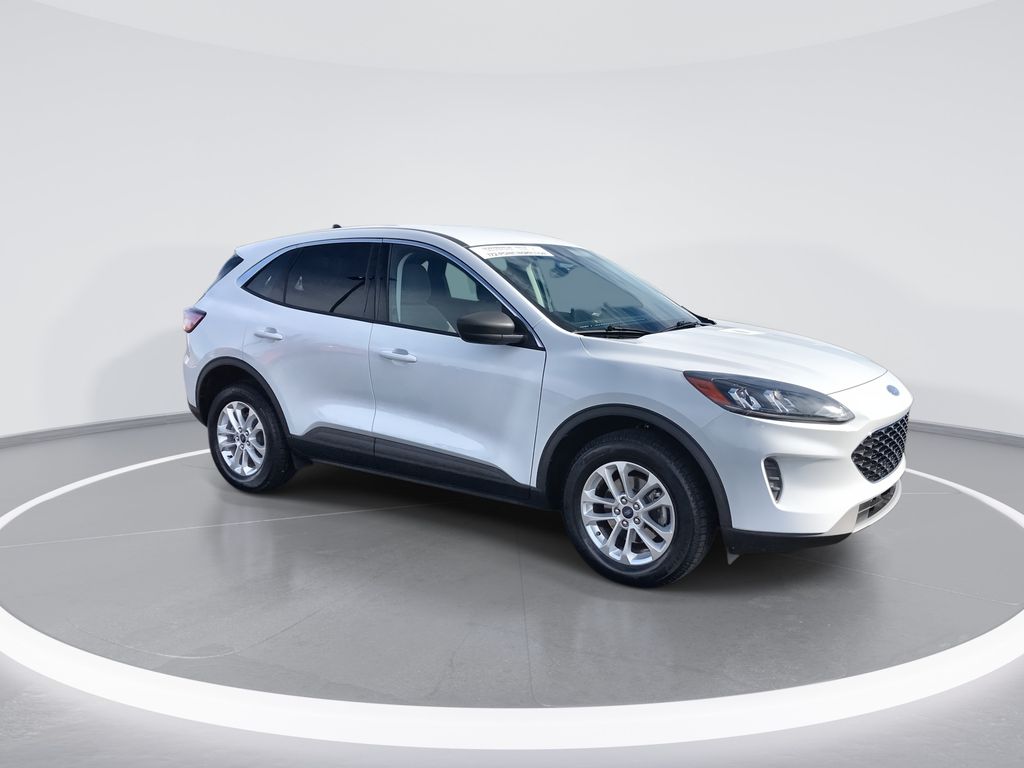 Certified 2022 Ford Escape SE with VIN 1FMCU9G6XNUB85136 for sale in Columbia, KY