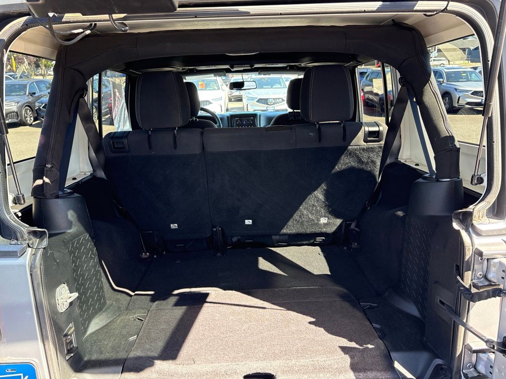 2018 Jeep Wrangler JK Unlimited Sahara