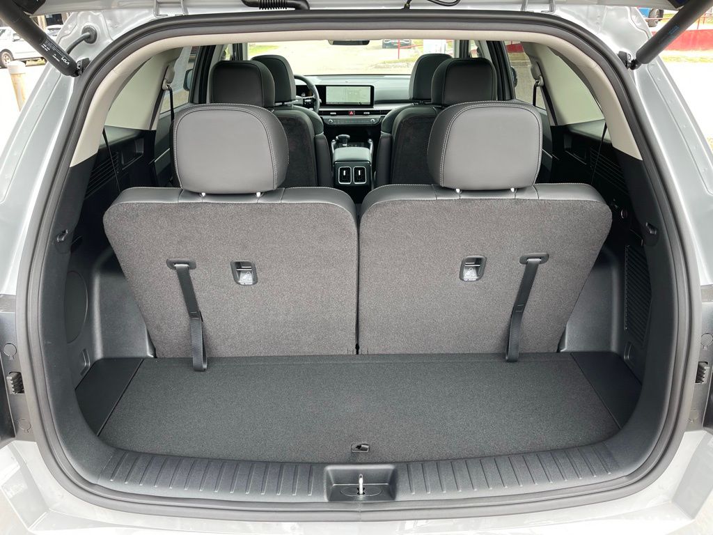 New 2026 Gray Kia EX image 8