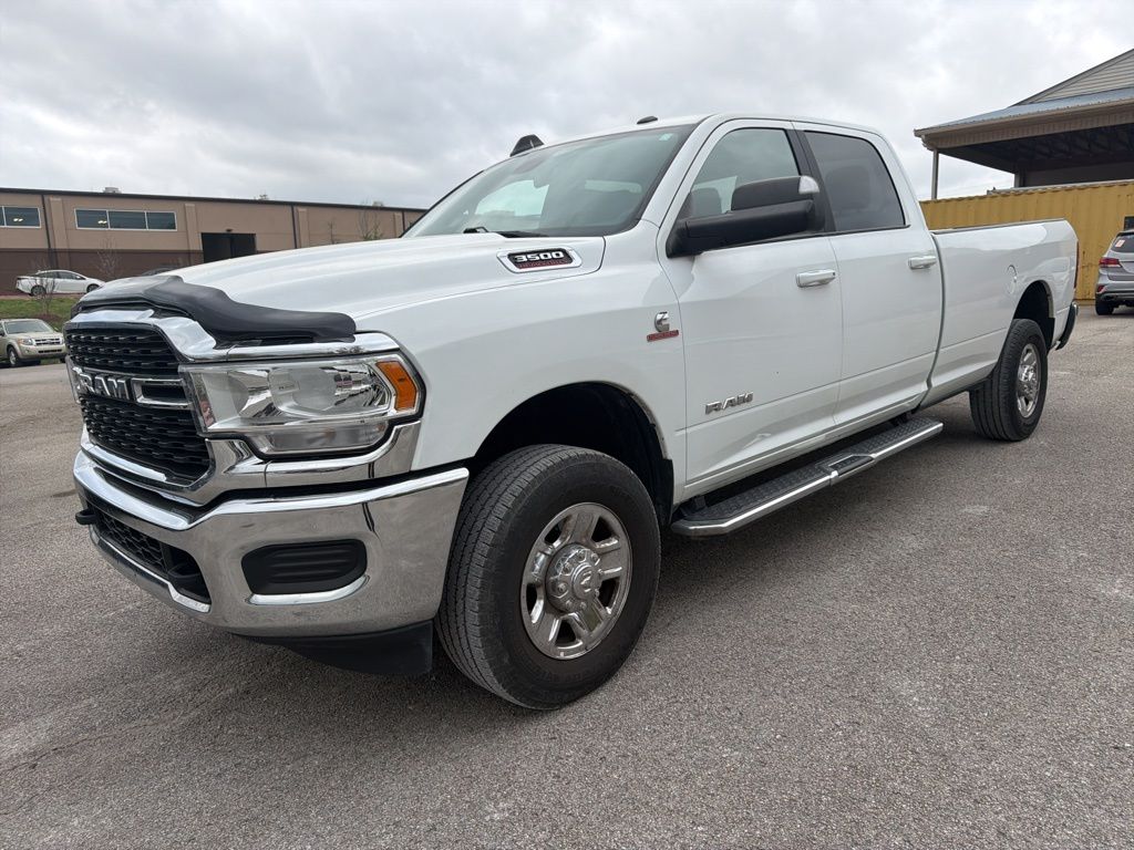 Bright White Clearcoat 2022 RAM 3500 Big Horn Crew Cab LB 4WD Pickup Truck Four-Wheel Drive 6-Speed Automatic