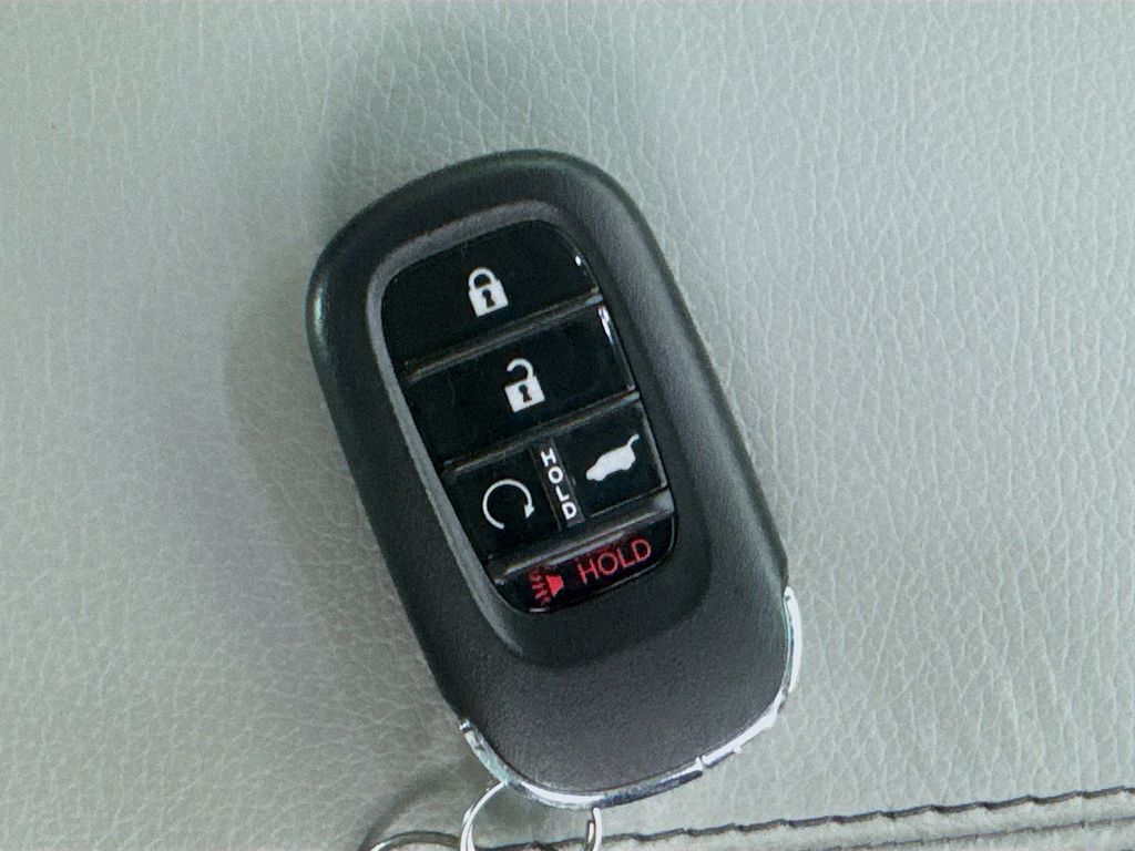 Used Car 2025 Honda Pilot  Ex-l For Sale In Austin, Texas