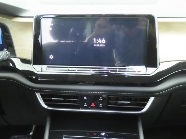 Thumbnail: 2026 Volkswagen Atlas - 14