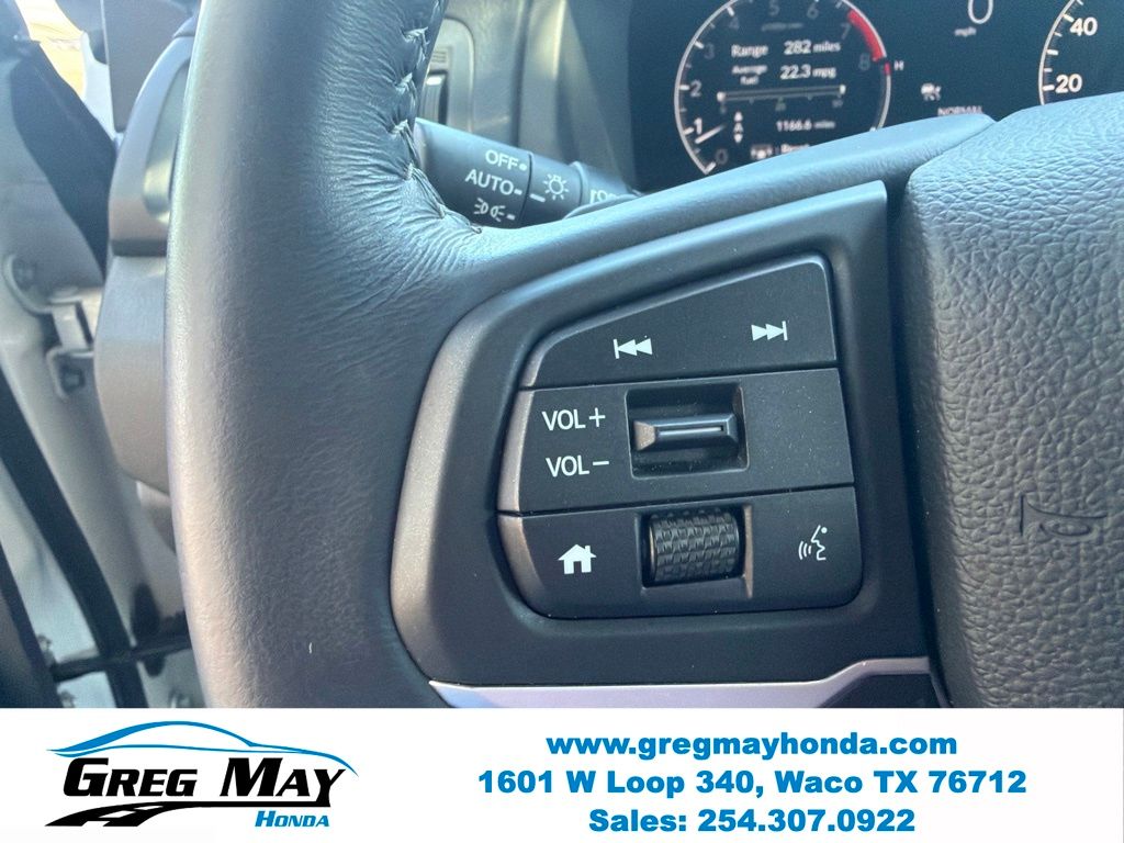 2025 Honda Ridgeline RTL White at Greg May Honda