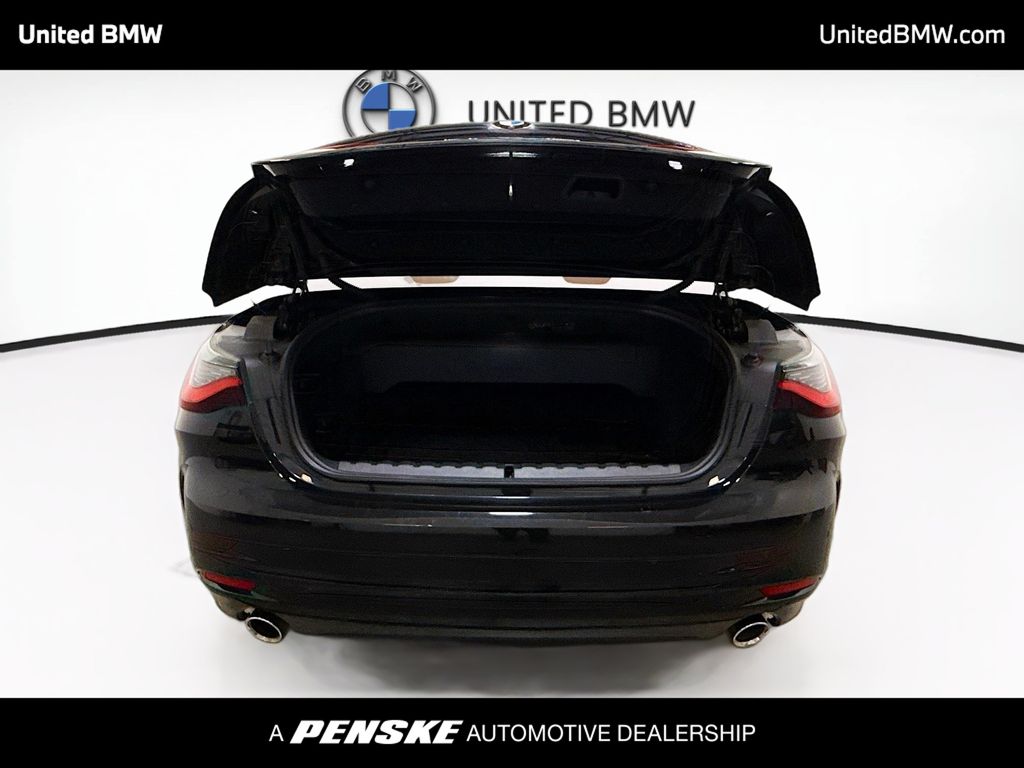 Thumbnail: 2026 BMW 4 Series - 13