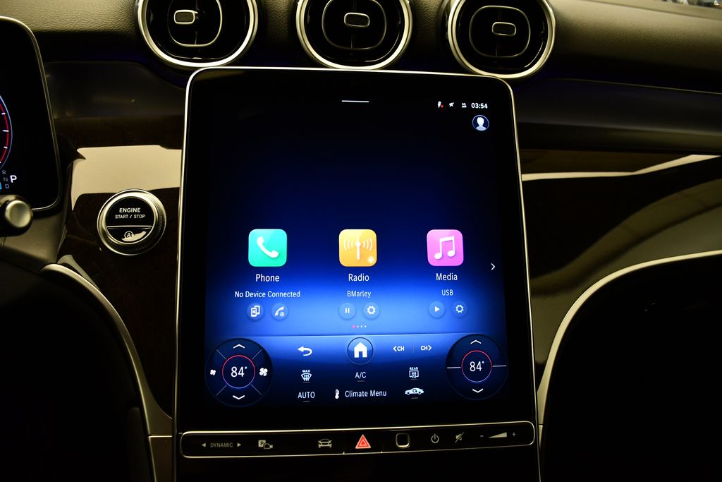 Thumbnail: 2025 Mercedes-Benz GLC - 25