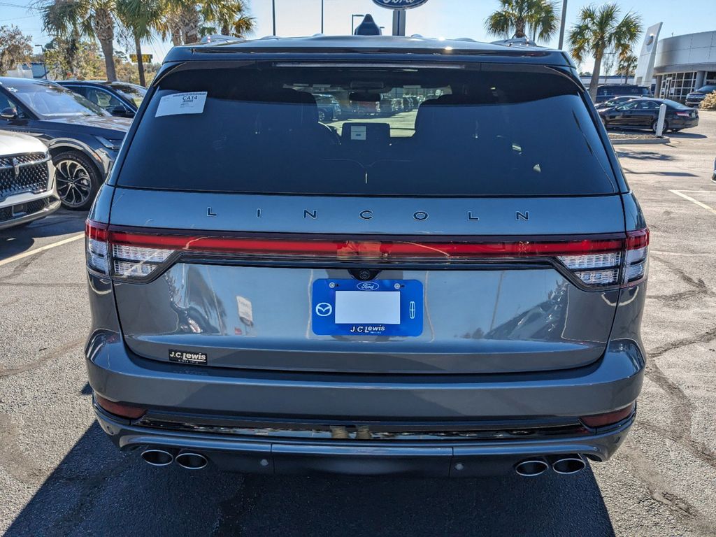 2025 Lincoln Aviator Black Label