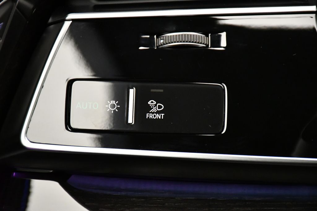 Thumbnail: 2026 Audi Q7 - 21