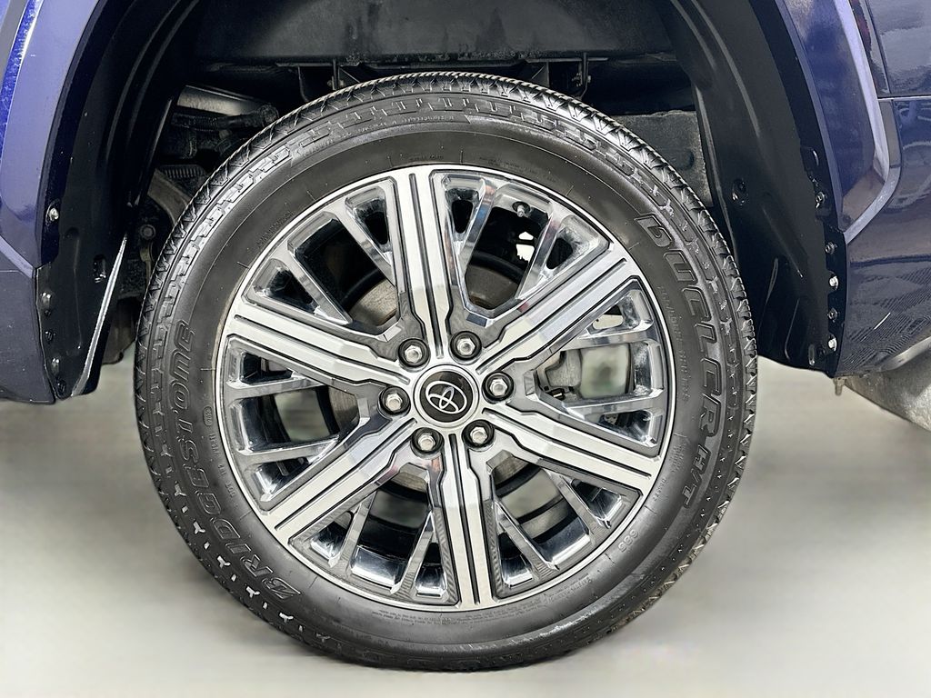 Thumbnail: 2023 Toyota Tundra - 32