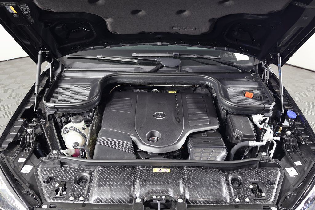 Thumbnail: 2026 Mercedes-Benz GLE - 9