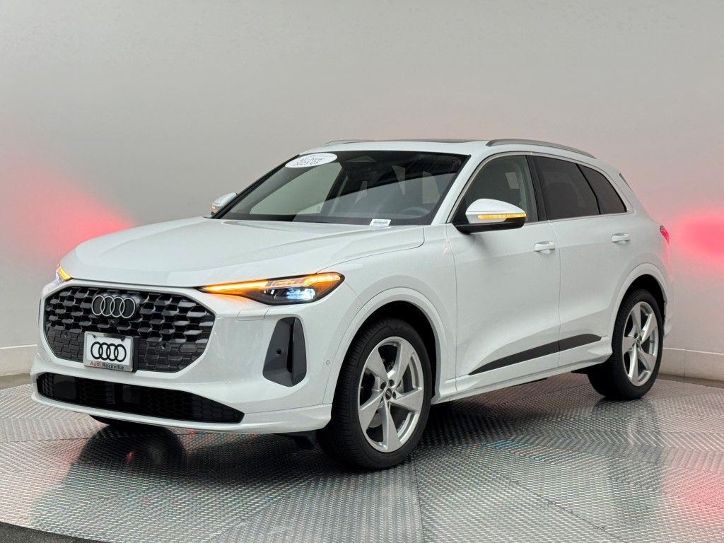 Thumbnail: 2025 Audi Q5 - 6