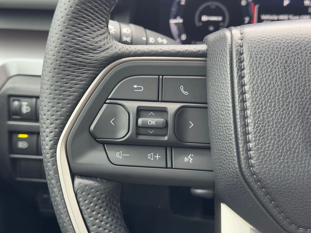 2024 Toyota Tacoma TRD Sport photo 18